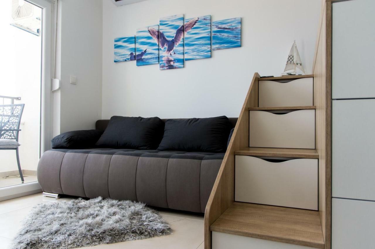 Apartment Quarko Kastela Bagian luar foto