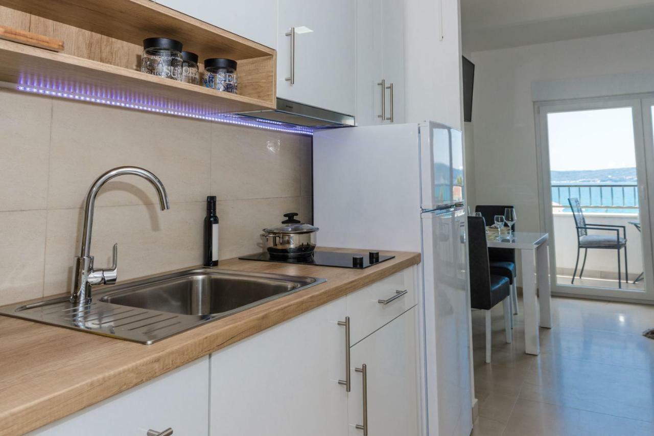 Apartment Quarko Kastela Bagian luar foto