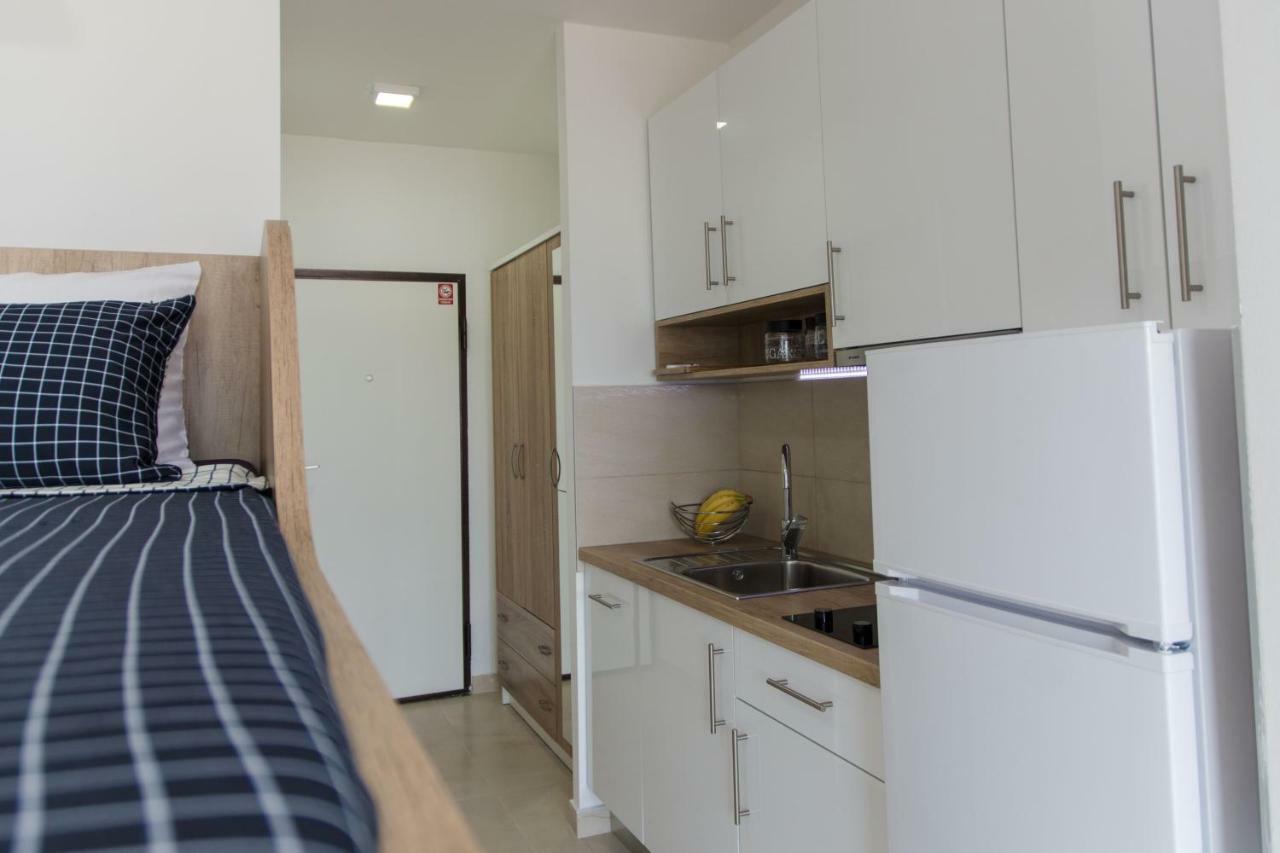 Apartment Quarko Kastela Bagian luar foto